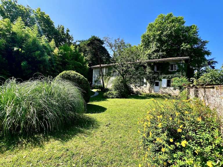 Maison Eysines - 4 chambres - 250m²