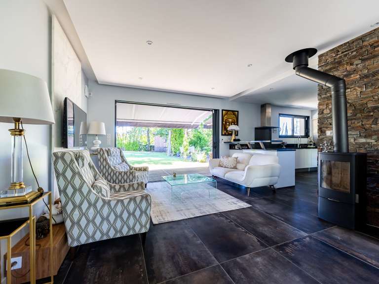 Maison Eysines - 2 chambres - 130m²