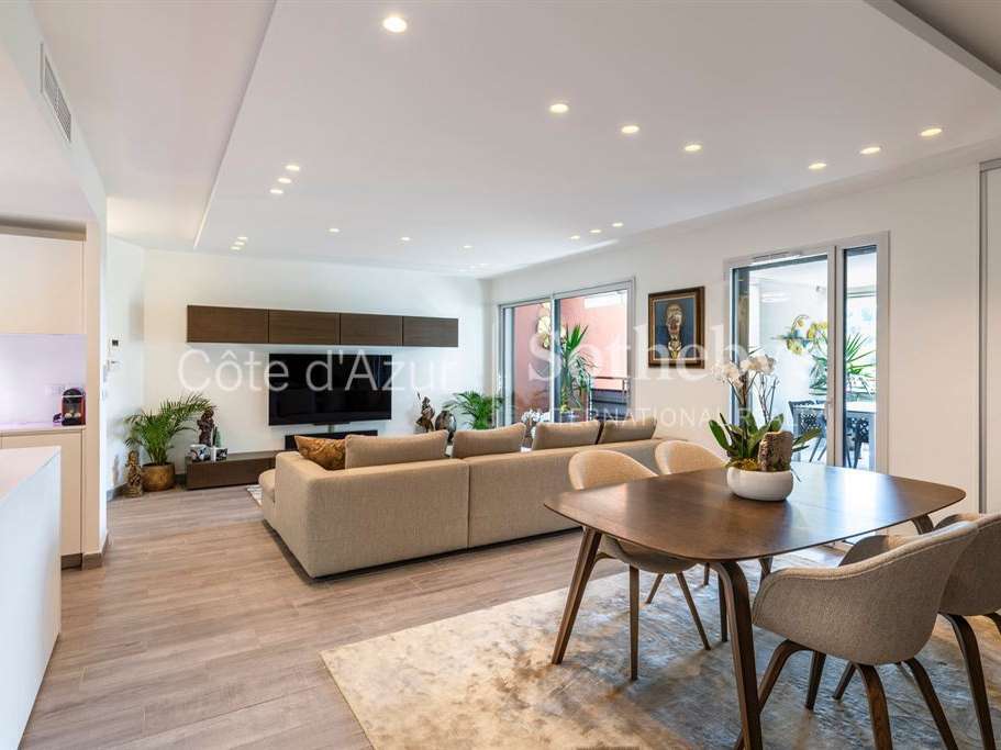 Apartment Èze