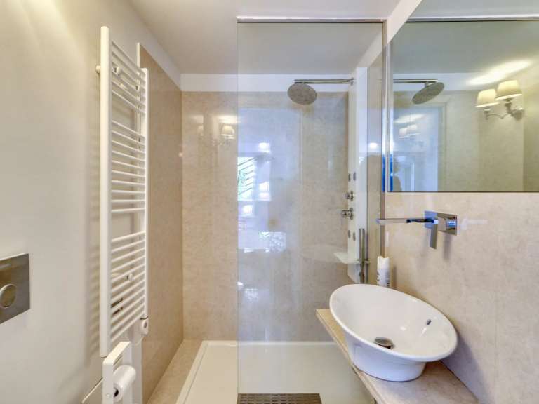 Villa Èze - 4 bedrooms - 180m²