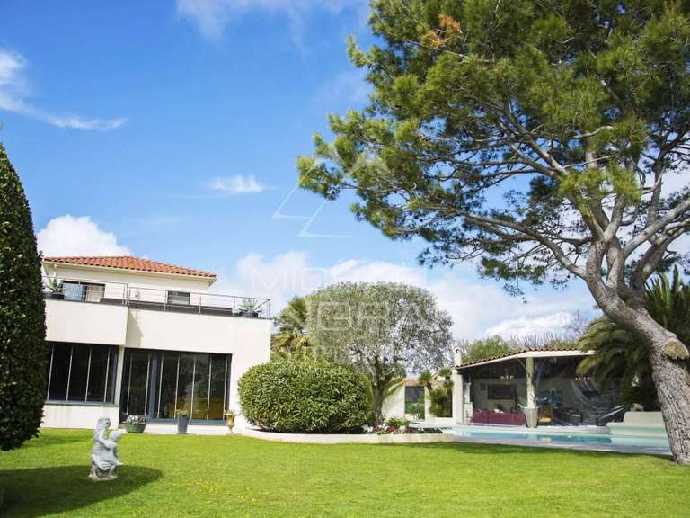 Villa Èze - 5 bedrooms - 450m²