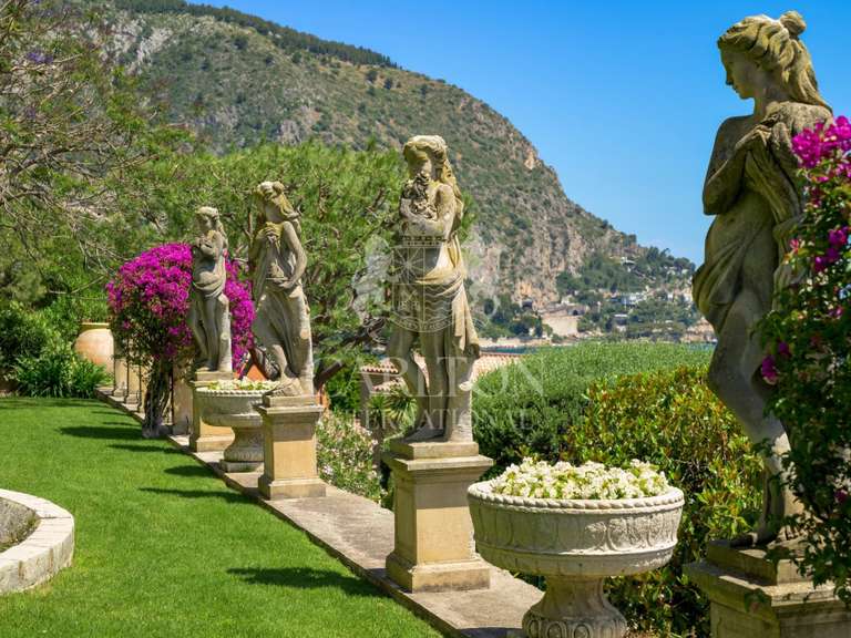 Villa with Sea view Èze - 4 bedrooms - 600m²