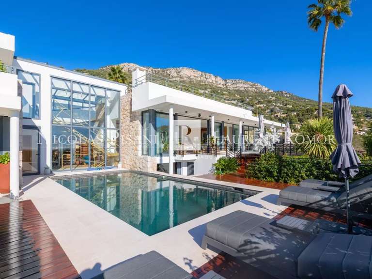 Villa Èze - 4 bedrooms - 230m²