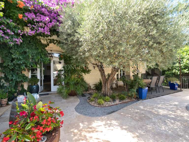 Maison Fabrègues - 6 chambres - 276m²