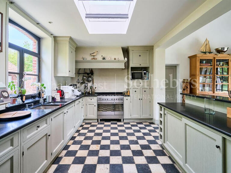 Maison Faches-Thumesnil - 5 chambres - 246m²