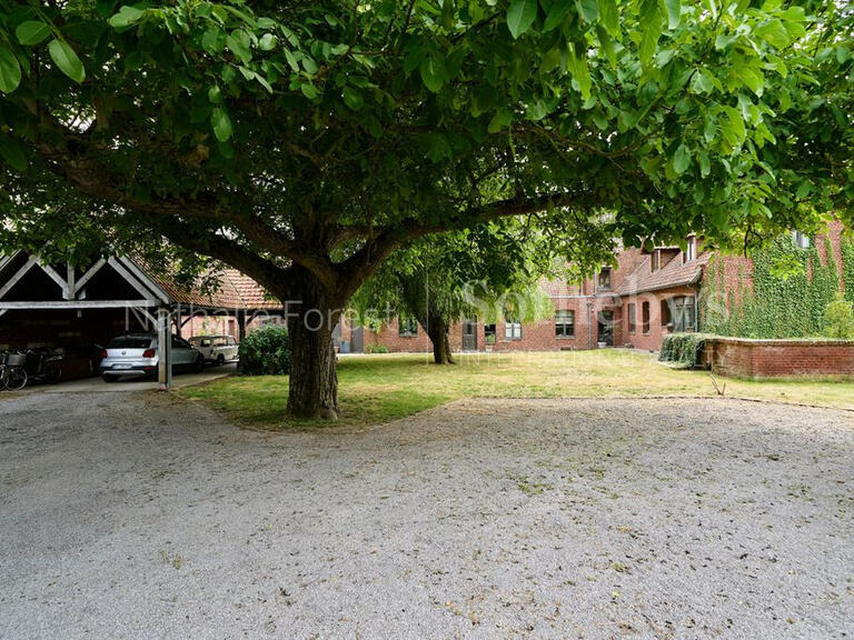 Maison Faches-Thumesnil - 5 chambres - 246m²