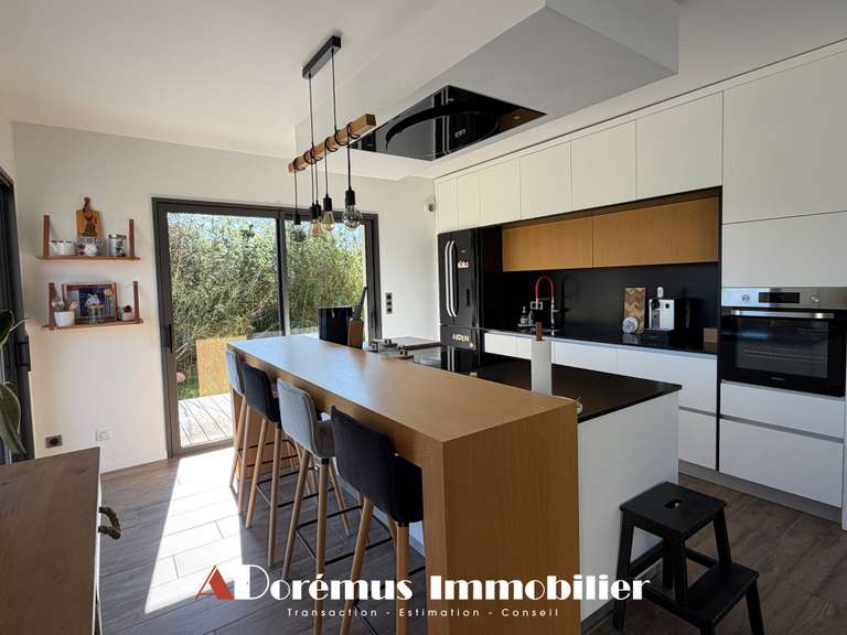 House Fargues-Saint-Hilaire - 3 bedrooms - 185m²