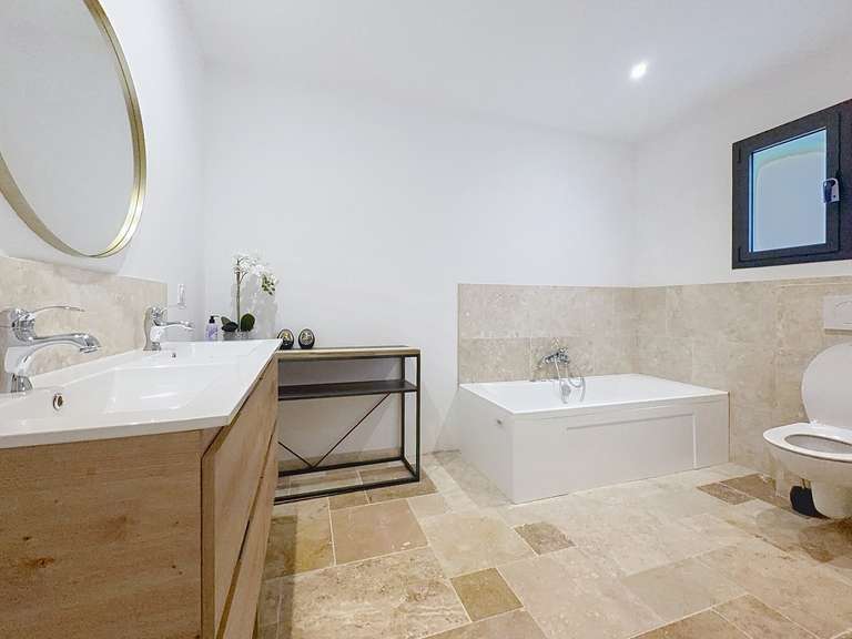 Villa Faucon - 3 bedrooms - 151m²