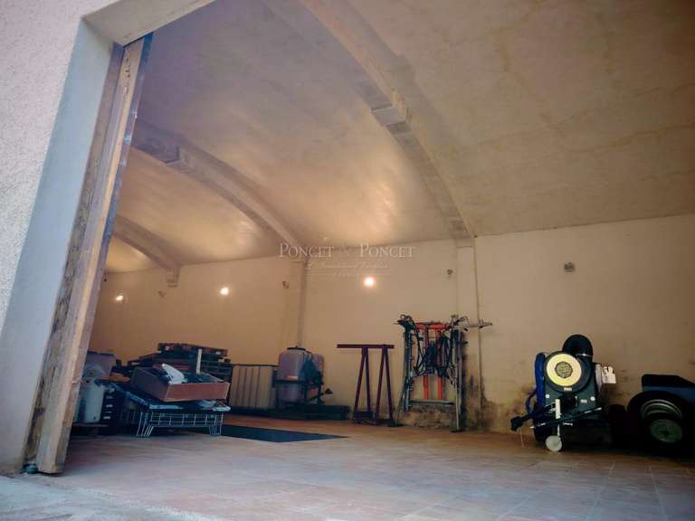 Domaine viticole Faugères - 3 chambres - 936m²