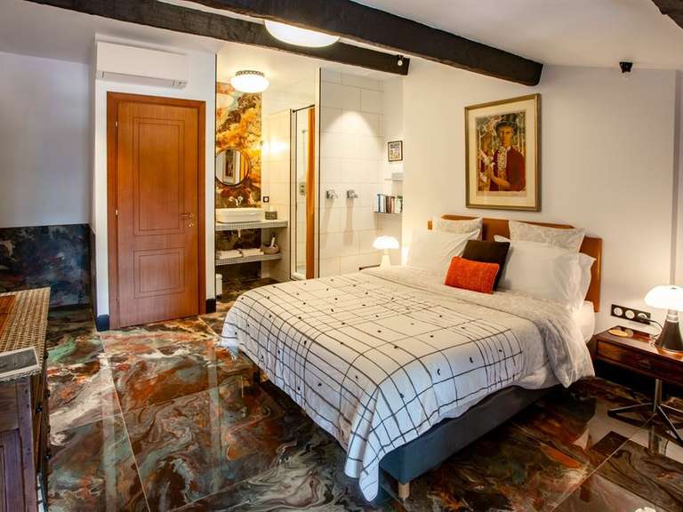Maison Faugères - 10 chambres - 700m²