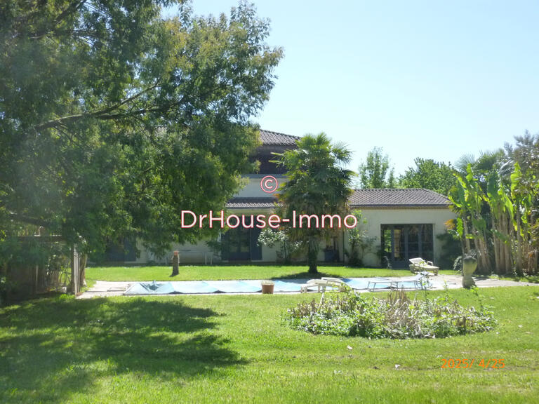 Villa Fauguerolles - 5 chambres - 345m²