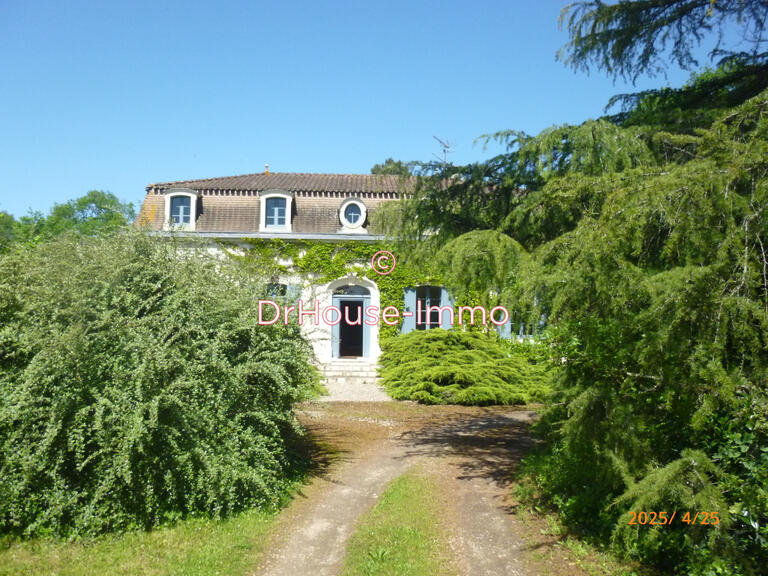 Villa Fauguerolles - 5 chambres - 345m²