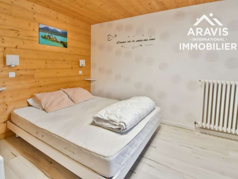 Maison Faverges-Seythenex - 6 chambres - 393m²