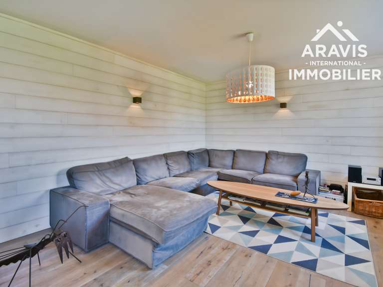 House Faverges-Seythenex - 5 bedrooms - 145m²