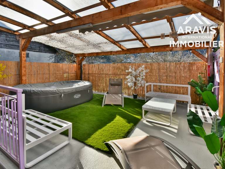 Maison Faverges-Seythenex - 6 chambres - 393m²