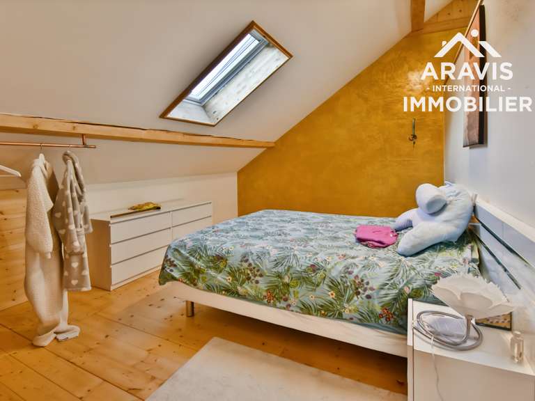 Maison Faverges-Seythenex - 6 chambres - 393m²