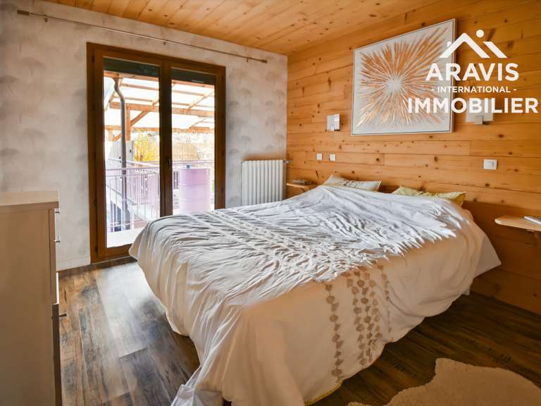 Maison Faverges-Seythenex - 6 chambres - 393m²