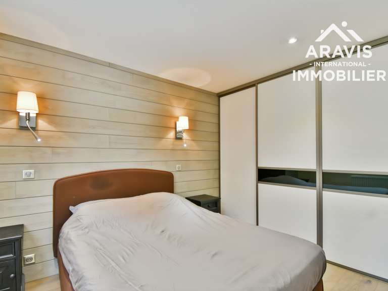Maison Faverges-Seythenex - 5 chambres - 145m²