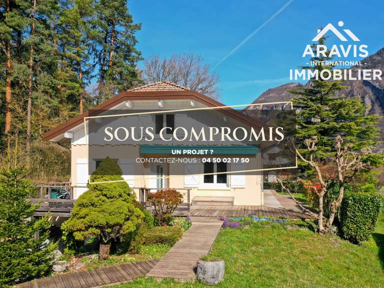 Maison Faverges-Seythenex - 5 chambres - 145m²