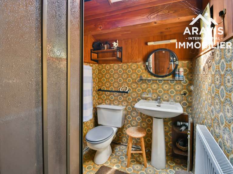 Maison Faverges-Seythenex - 4 chambres - 195m²