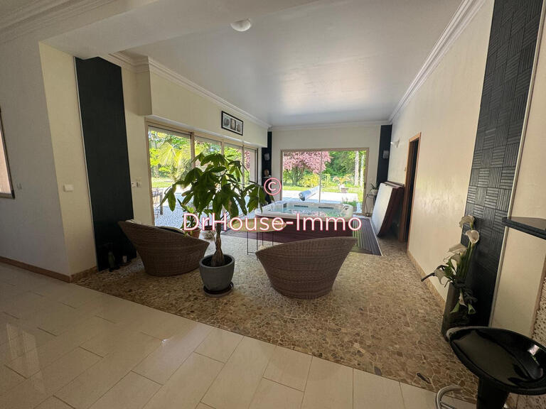 Villa Favrieux - 5 bedrooms - 458m²
