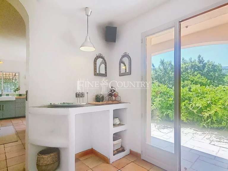 Maison Fayence - 4 chambres - 234m²