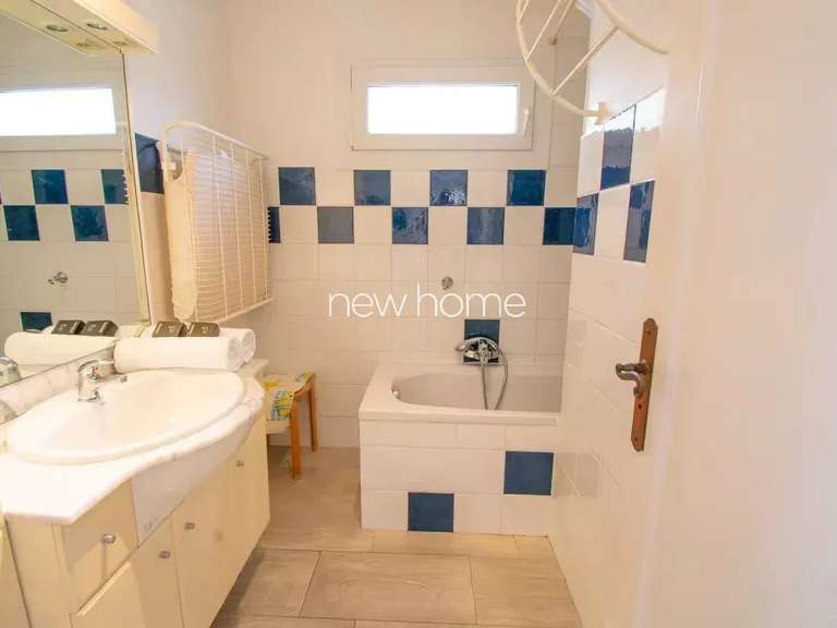 Maison Fayence - 4 chambres - 115m²