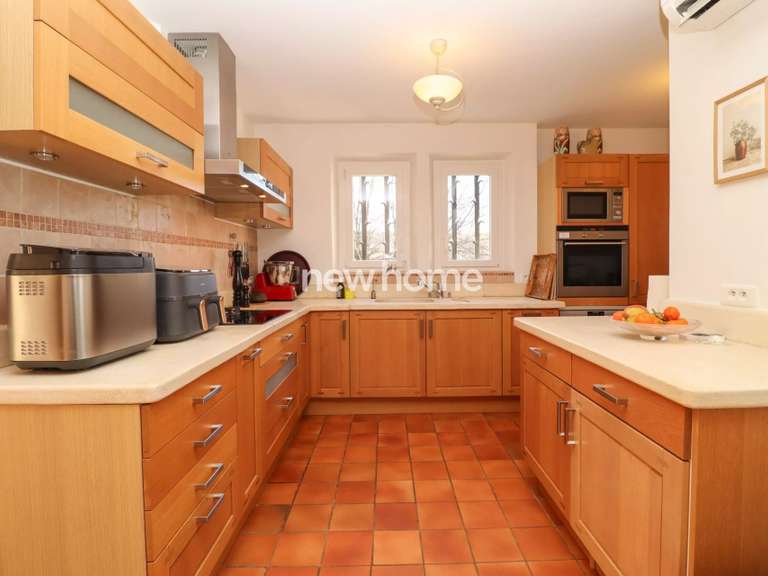 Maison Fayence - 5 chambres - 172m²