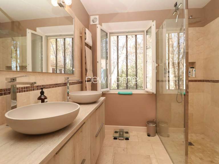 House Fayence - 5 bedrooms - 172m²