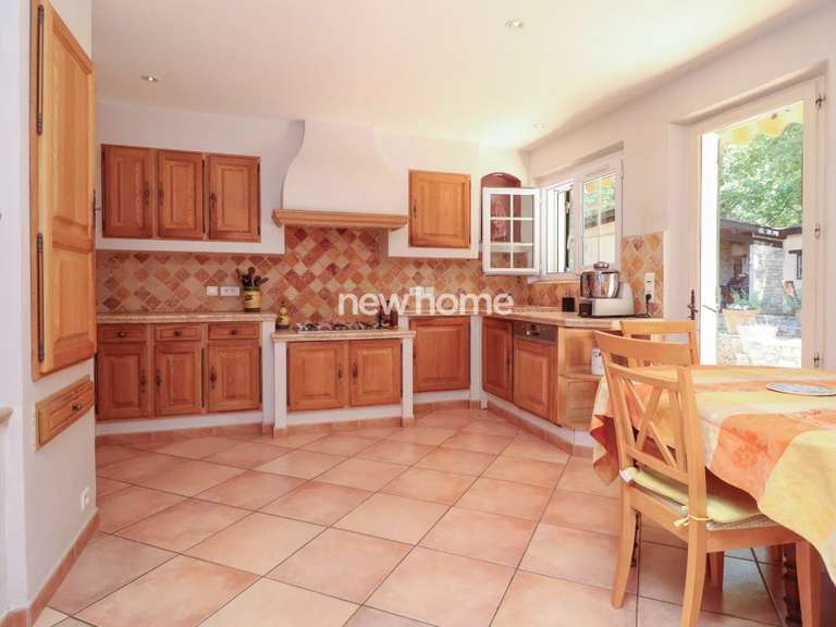 Maison Fayence - 4 chambres - 230m²