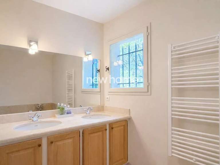 Maison Fayence - 4 chambres - 307m²