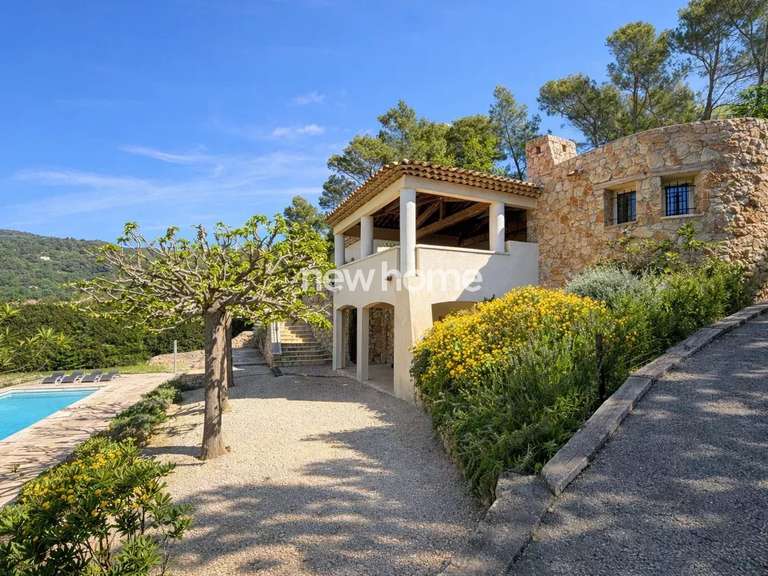 Maison Fayence - 4 chambres - 307m²