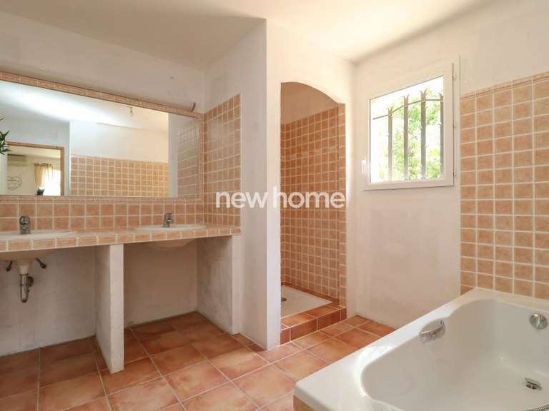 Maison Fayence - 3 chambres - 228m²