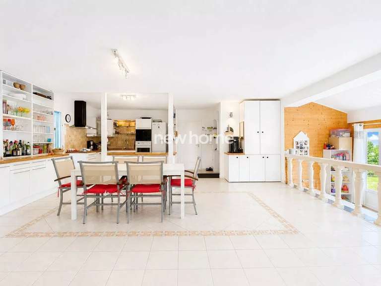 Maison Fayence - 5 chambres - 256m²