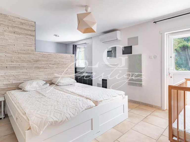Maison Fayence - 5 chambres - 206m²