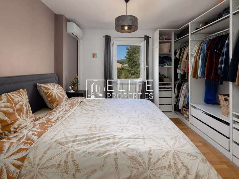 Maison Fayence - 4 chambres - 203m²