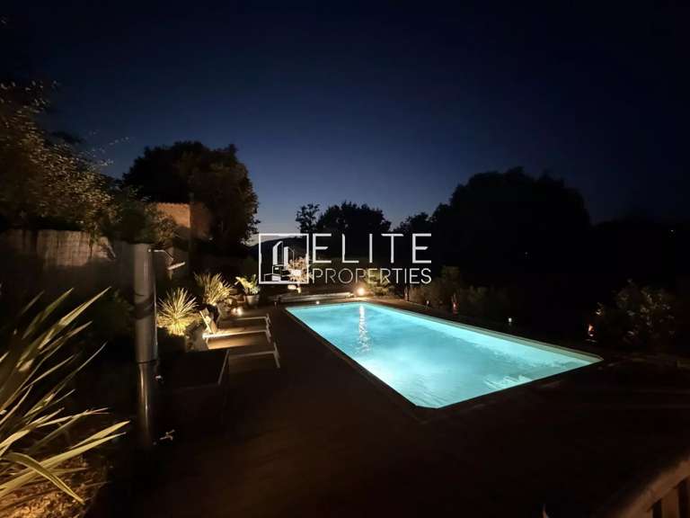 Maison Fayence - 4 chambres - 203m²