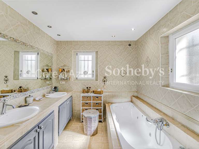 Maison Fayence - 4 chambres - 260m²