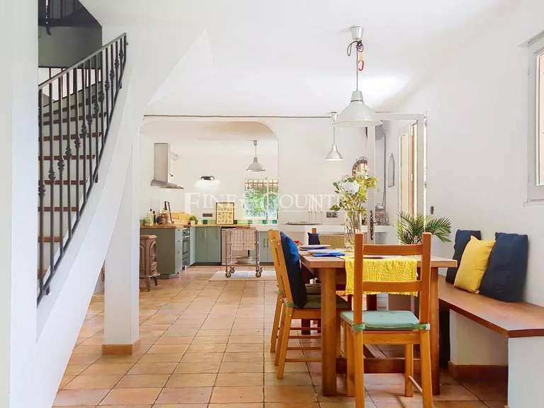 Maison Fayence - 4 chambres - 234m²
