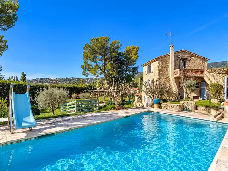 Maison Fayence - 4 chambres - 263m²