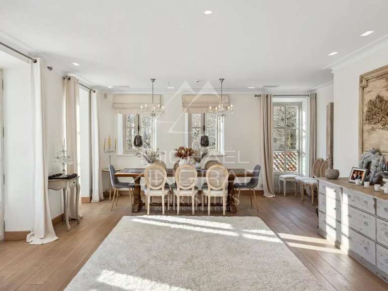 Propriété Fayence - 9 chambres - 842m²