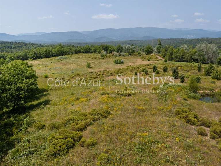 Terrain Fayence - 443694m²
