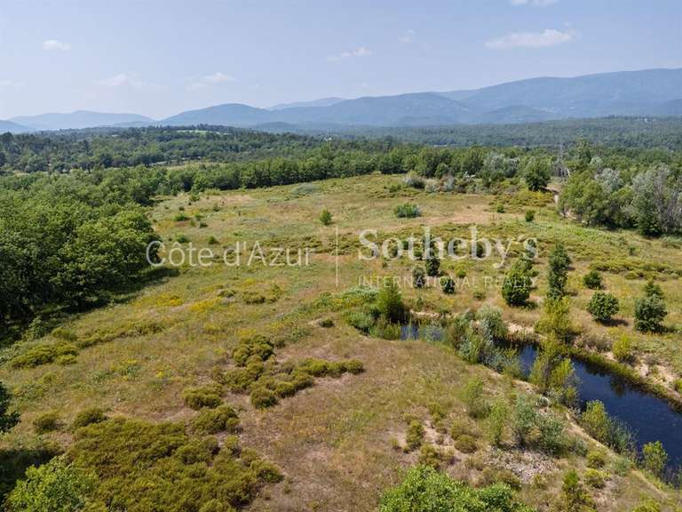 Terrain Fayence - 443694m²