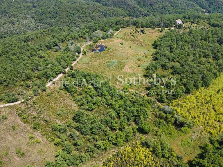 Terrain Fayence - 443694m²