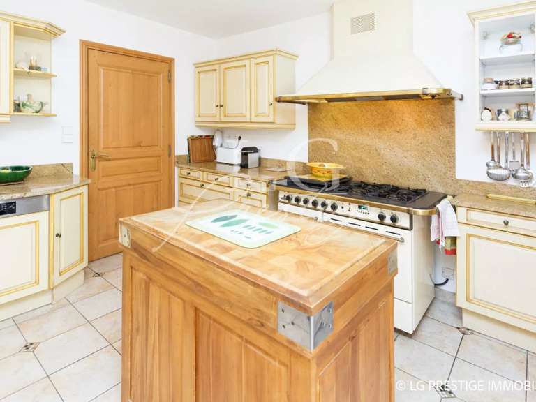 Villa Fayence - 4 chambres - 245m²