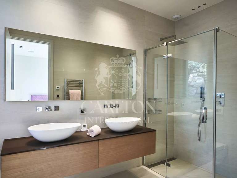 Villa Fayence - 5 bedrooms - 450m²