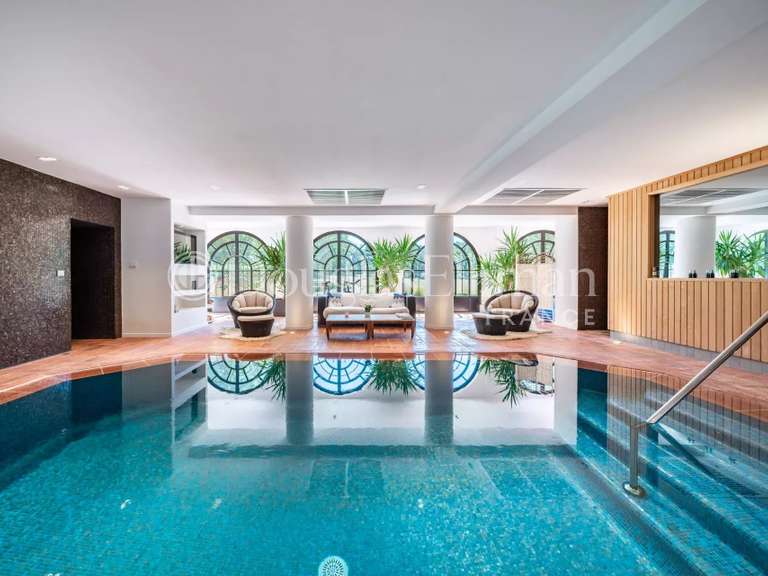 Villa Fayence - 9 chambres - 900m²