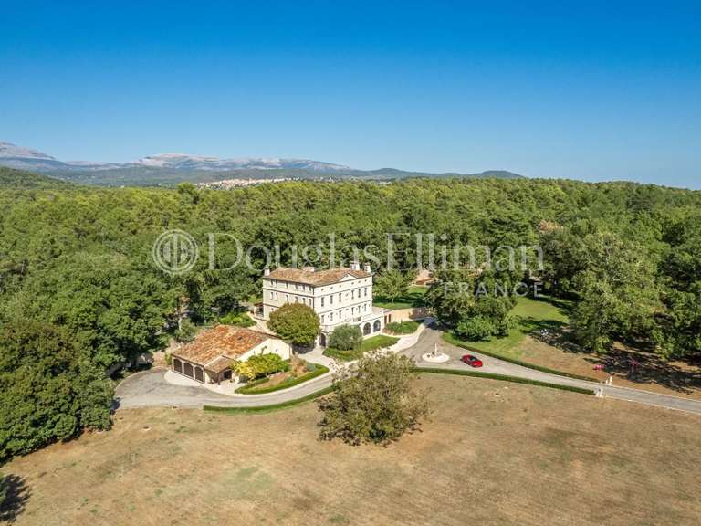 Villa Fayence - 9 chambres - 900m²