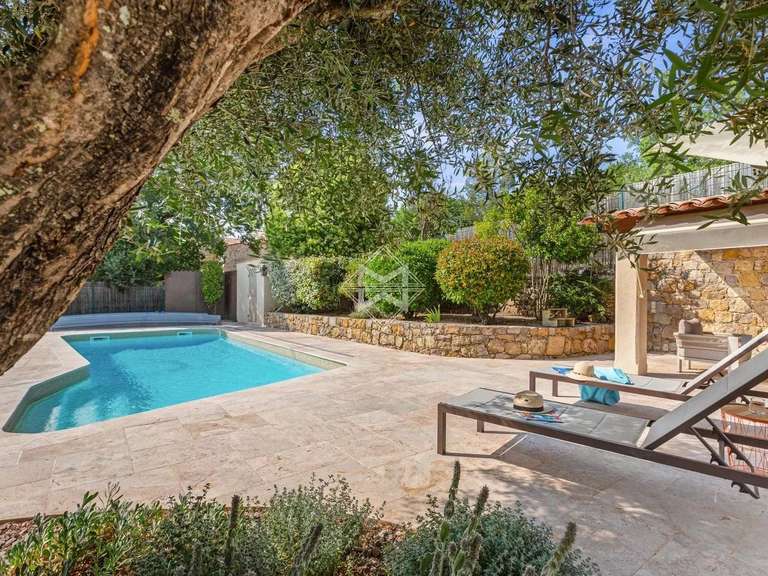 Villa Fayence - 4 bedrooms - 220m²