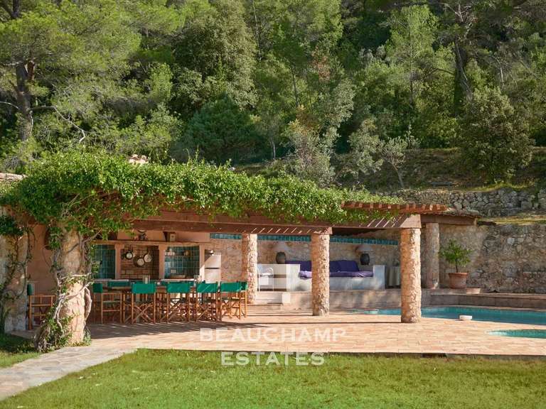 Villa Fayence - 7 chambres - 355m²